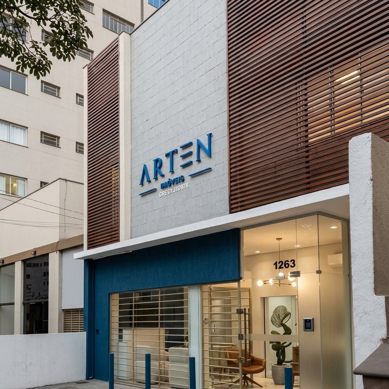 Fachada da Arten Imóveis na R. Pará, 1263, Centro, Londrina
